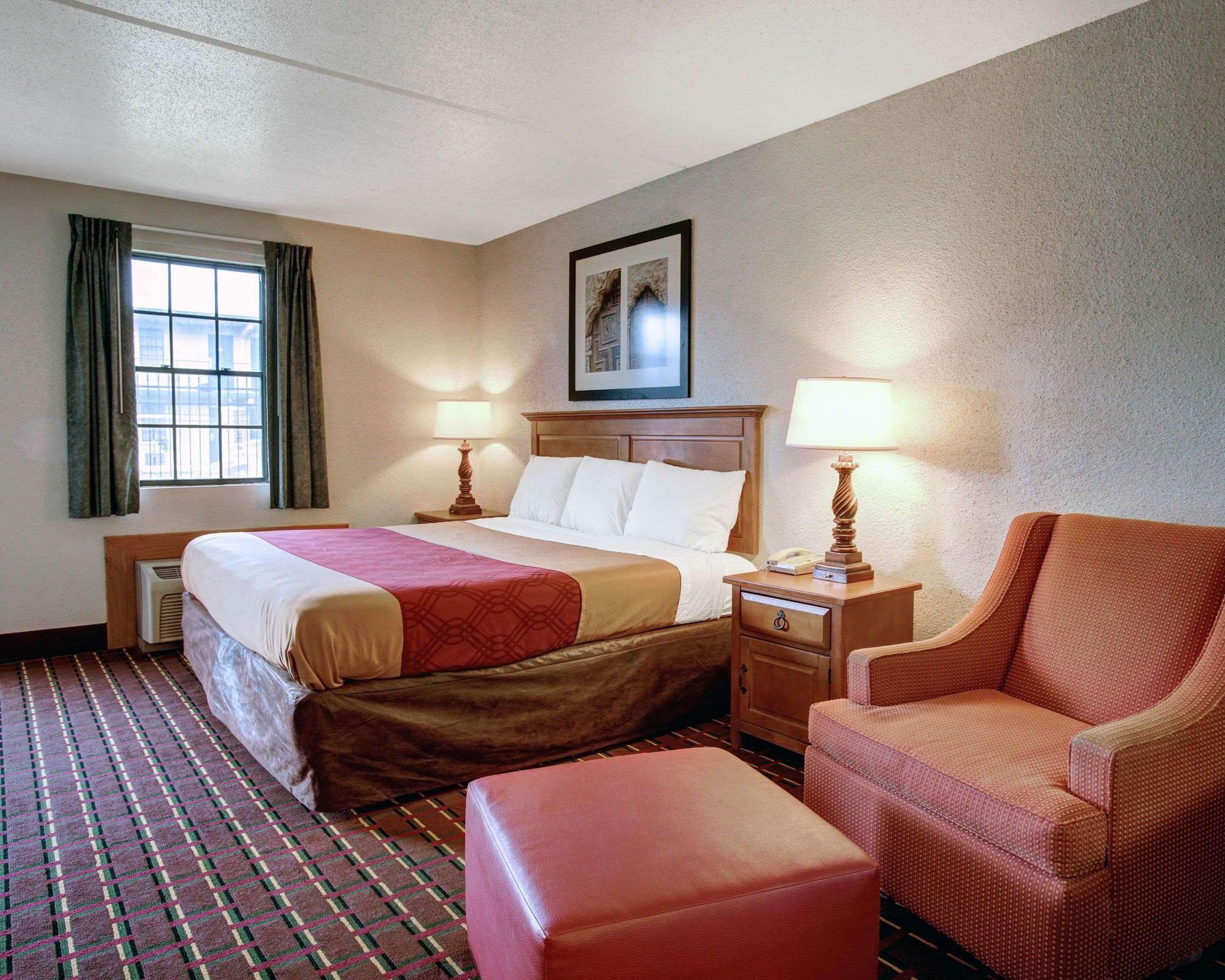 Rodeway Inn New Braunfels Bagian luar foto