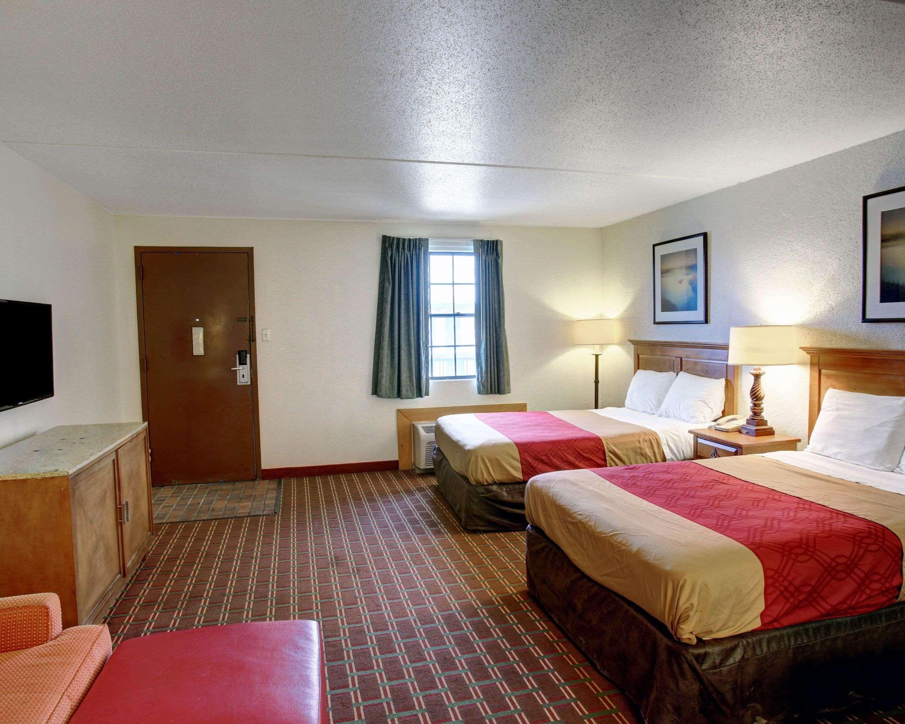 Rodeway Inn New Braunfels Bagian luar foto