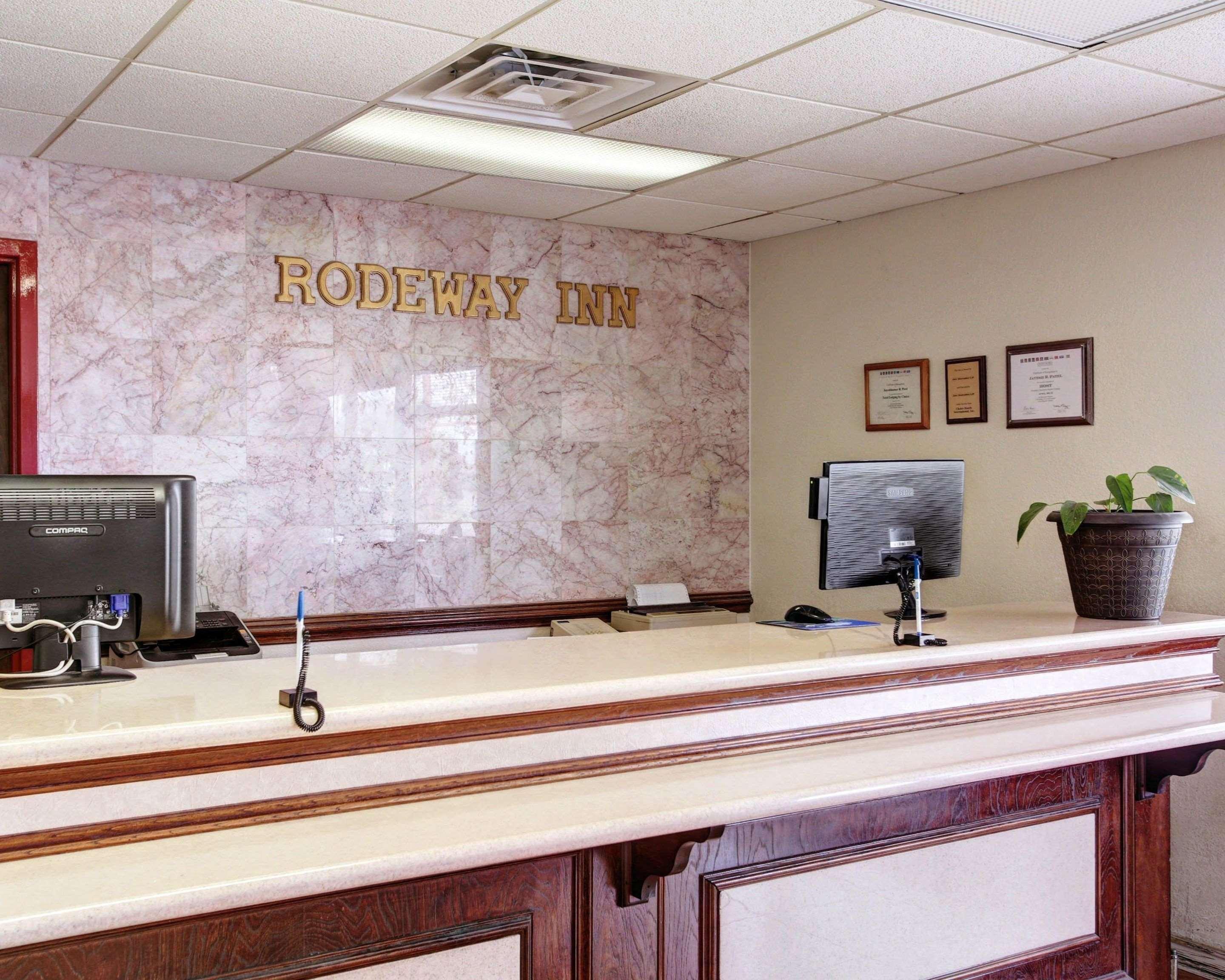 Rodeway Inn New Braunfels Bagian luar foto